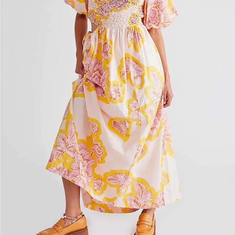 Free People Kalina Printed Midi Dress
Size XS,M NWOTânever wornâbefore - Picture 5 of 16